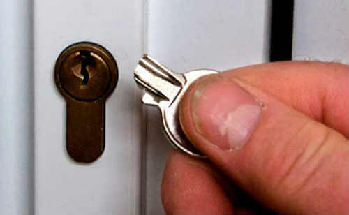 Ouverture de porte claquée à Toulouse